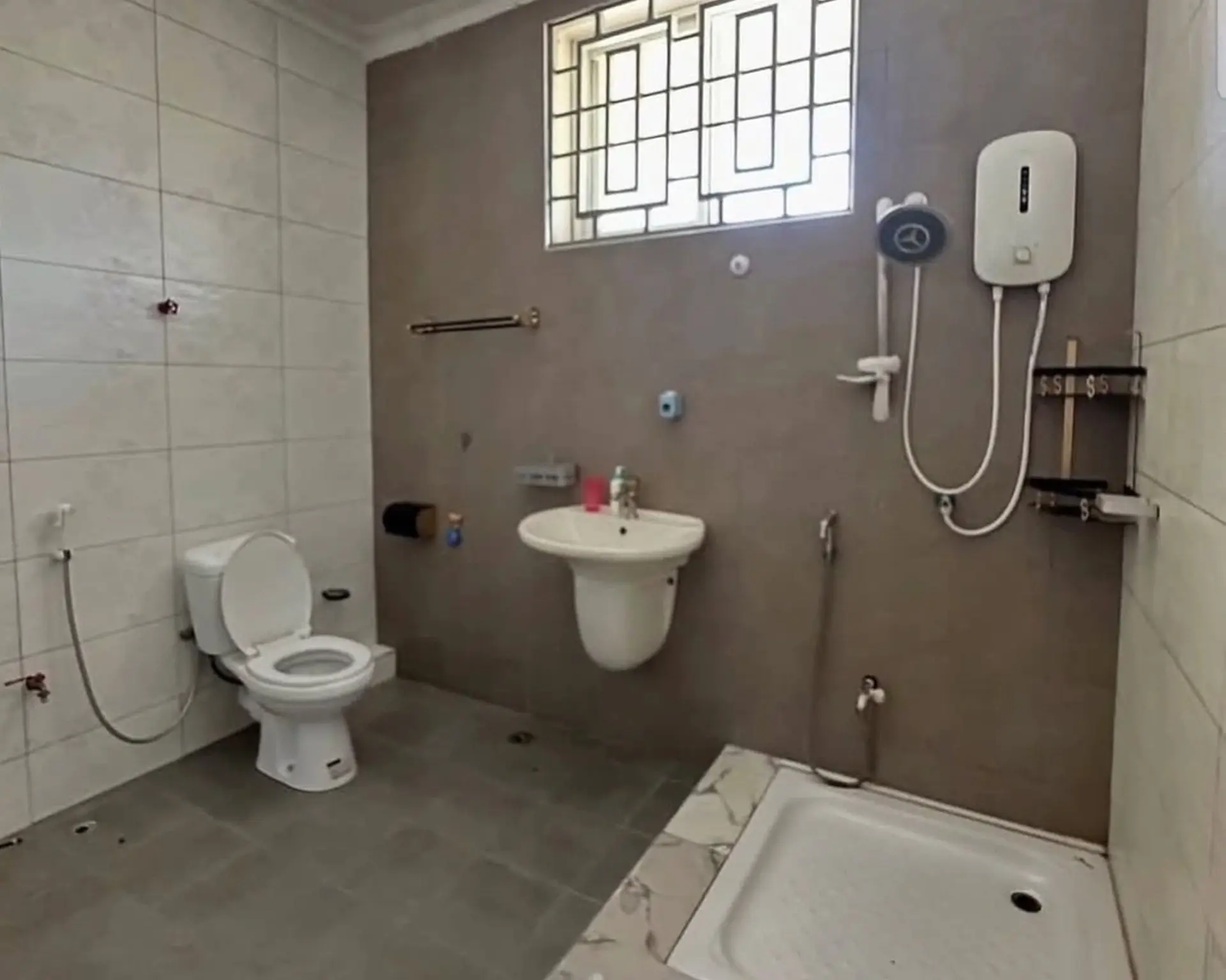 Alphahome Property