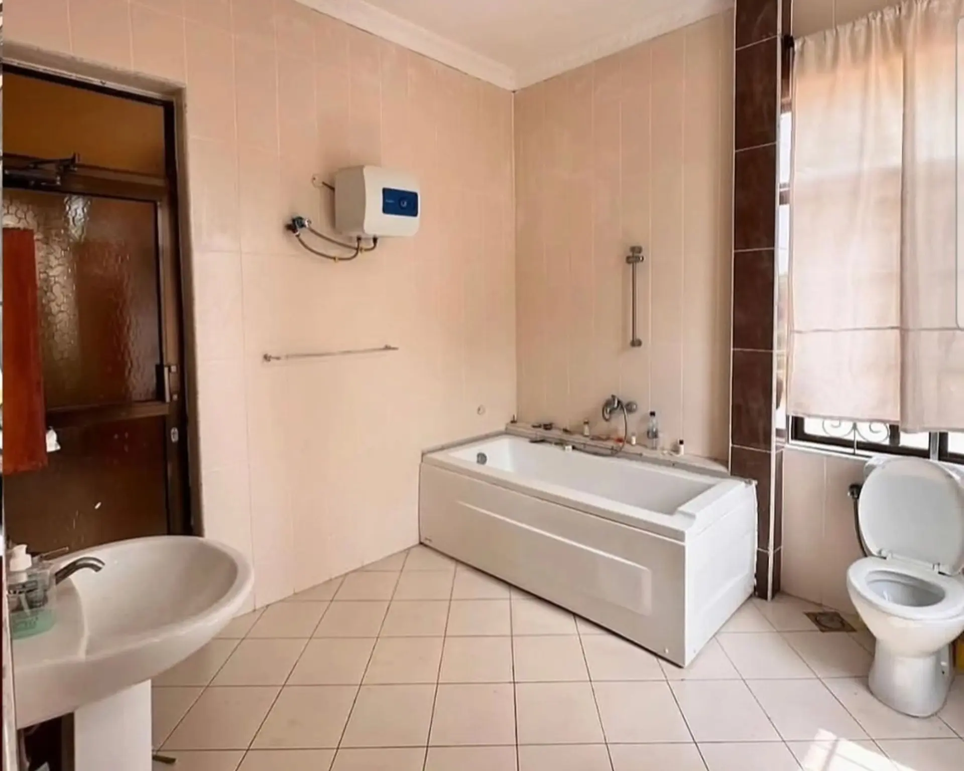 Alphahome Property
