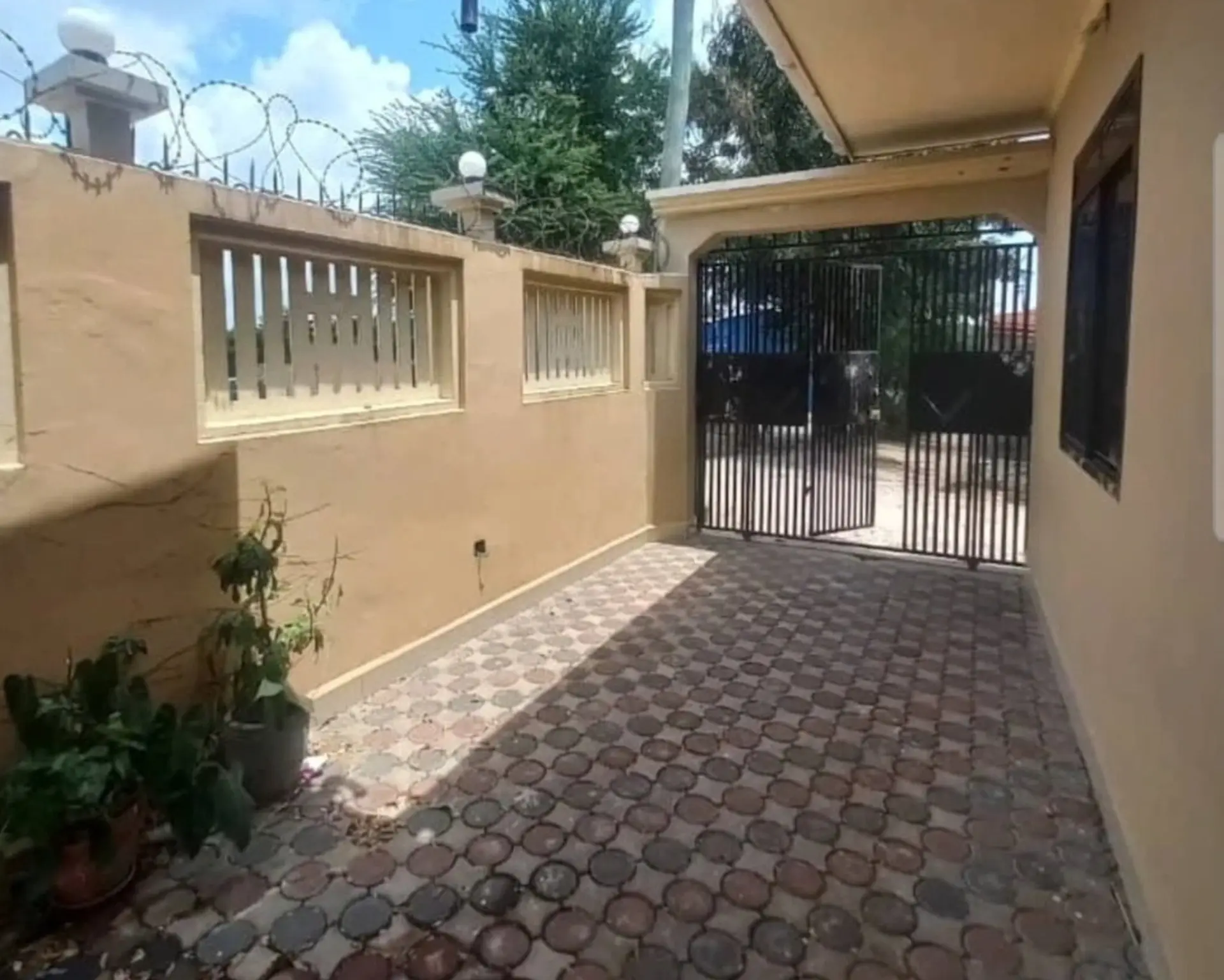 Alphahome Property