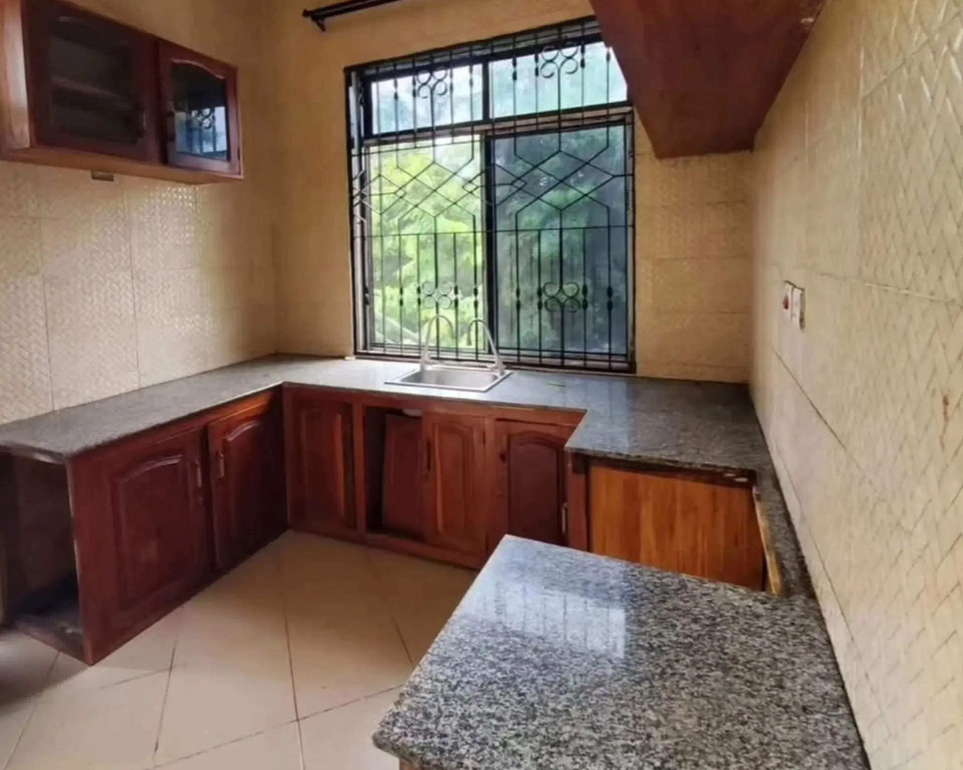 Alphahome Property