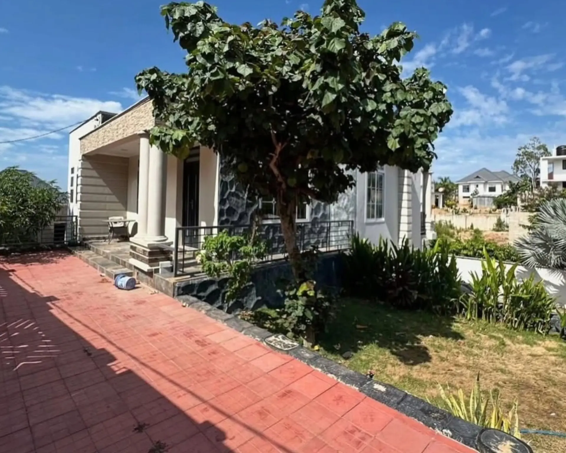 Alphahome Property